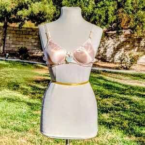 Retro Petite Rockabilly Primrose Sz36 Bcup Wireless Light Push-Up Pin-Up Bra NOS